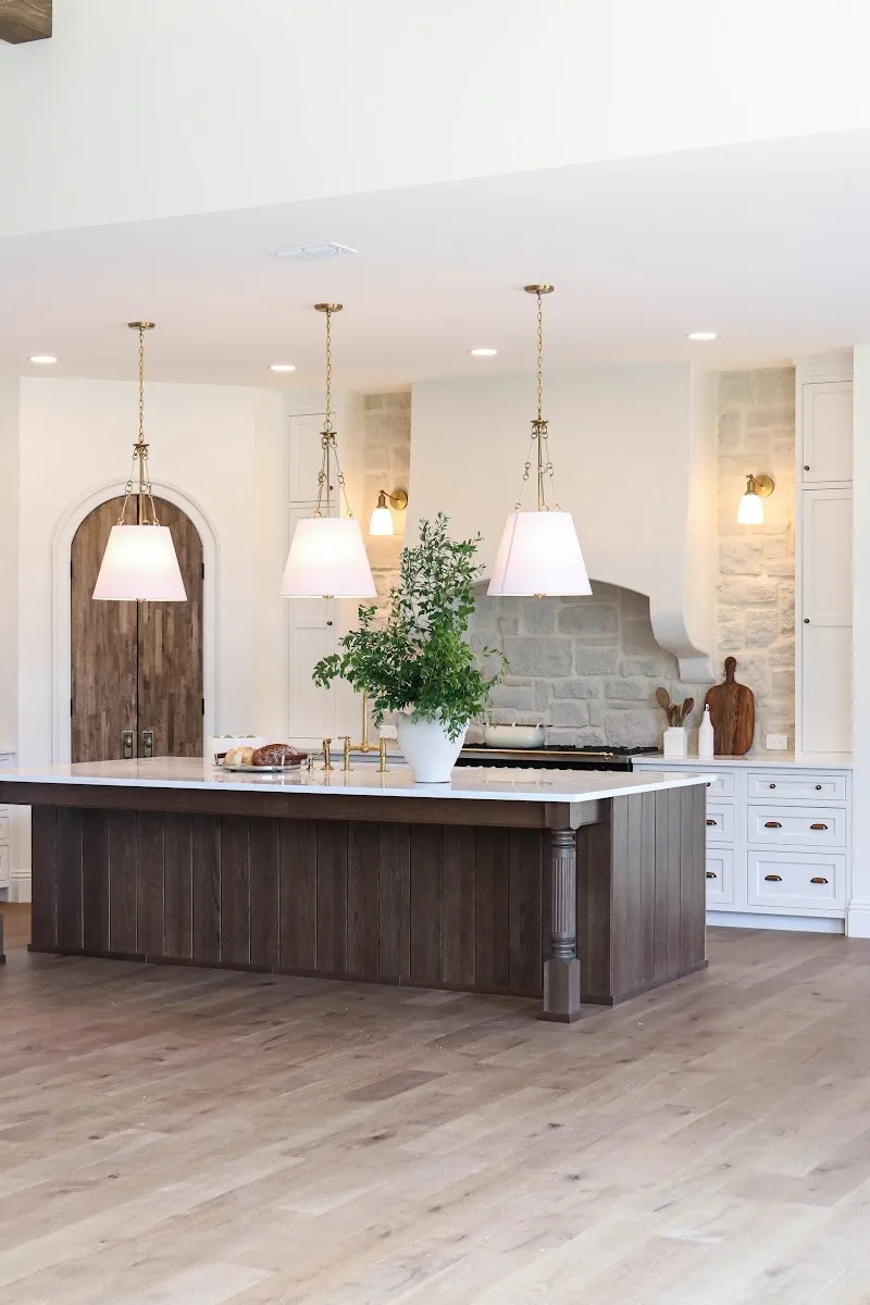 Transitional Kitchen Remodel in Jacksonville, FL by All-Pro Cabinets project photo
